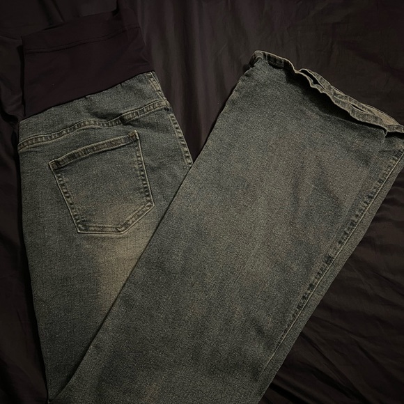 Straight Leg Medium Wash XL Maternity jeans - Picture 1 of 6